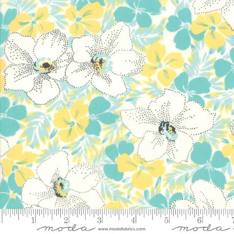 Flour Garden by Linzee Kull McCray for Moda - Fat Quarter Bundle (QTCFQB4)