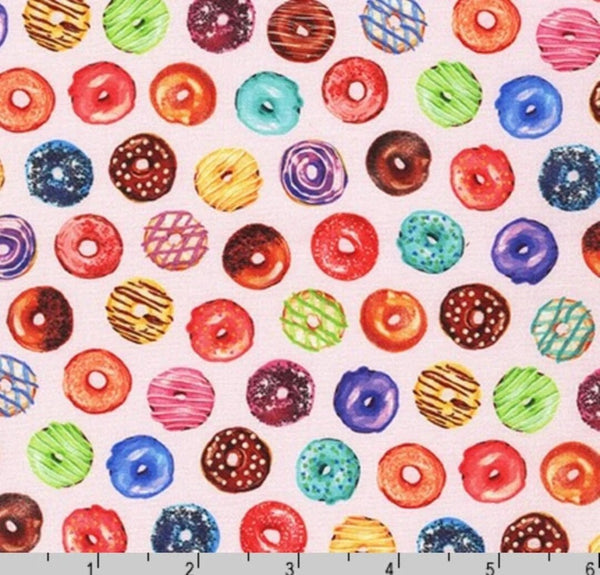 Taste of Roundness by Natalka Dmitrova by Robert Kaufman (20629)