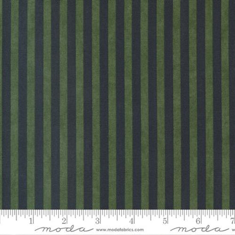 Shoppes On Main by Holly Taylor - Dark Green (6926-27)