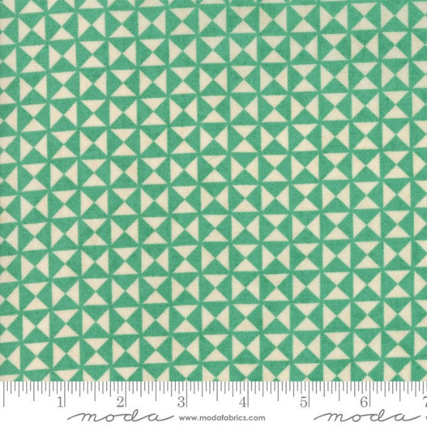 Berry Merry by BasicGrey - Quilt Block in Mint (30476-17)