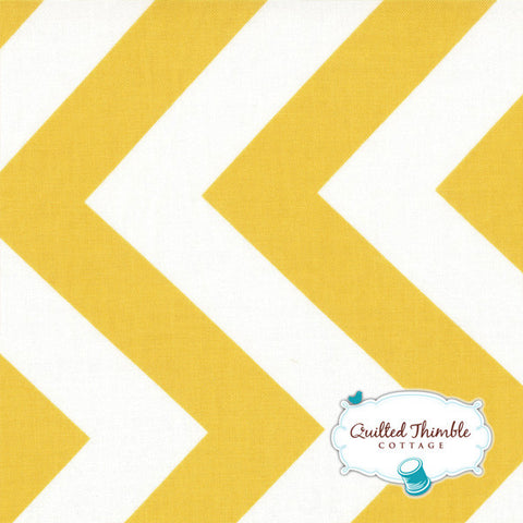 Half Moon Modern by Moda Fabrics - Sunshine Big Zig Zag (32349-18)
