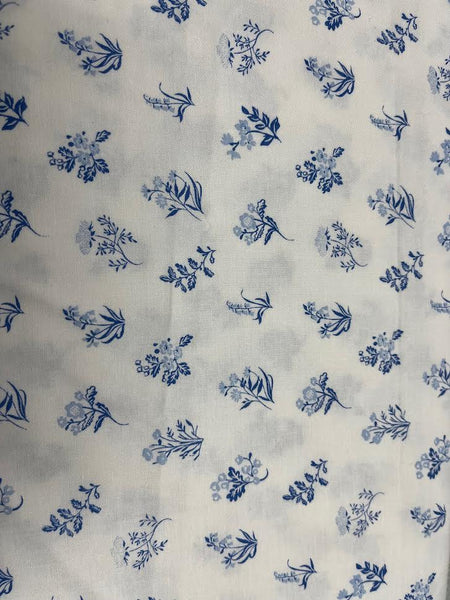 Blue Flowers on White (FST34)